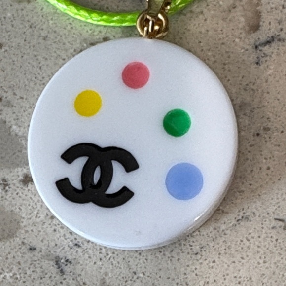 CHANEL Kids White Pendant Necklace with Colorful Accents - Picture 1 of 3